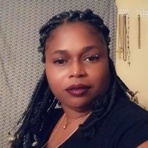 Meet your Posher, Alisha